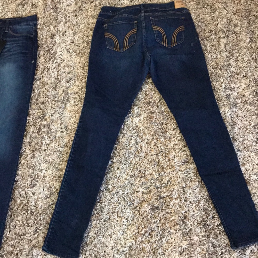Hollister Jeans - Picture 2 of 5